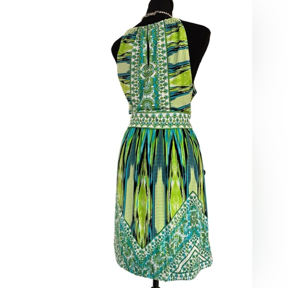 LONDON TIMES ~ Green and Yellow Lightweight Halter Top Sundress w/Key Hole Back - Picture 9 of 10